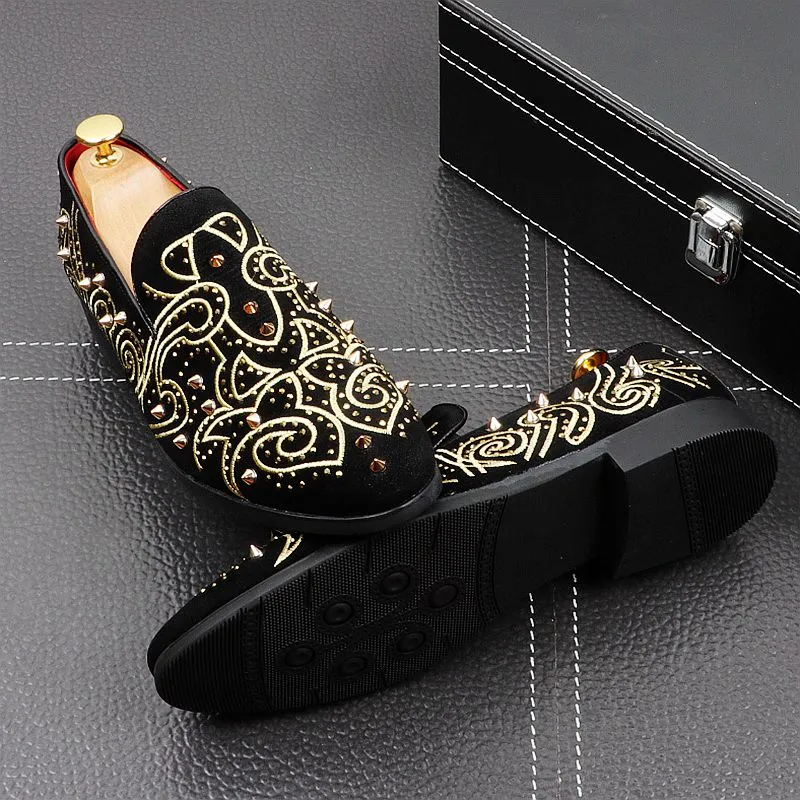 Luxury Breathable Rivets Smoking Loafers