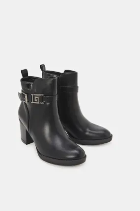 Women Black Boots